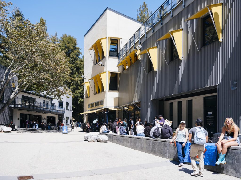 Students hanging out in Quarry Plaza.